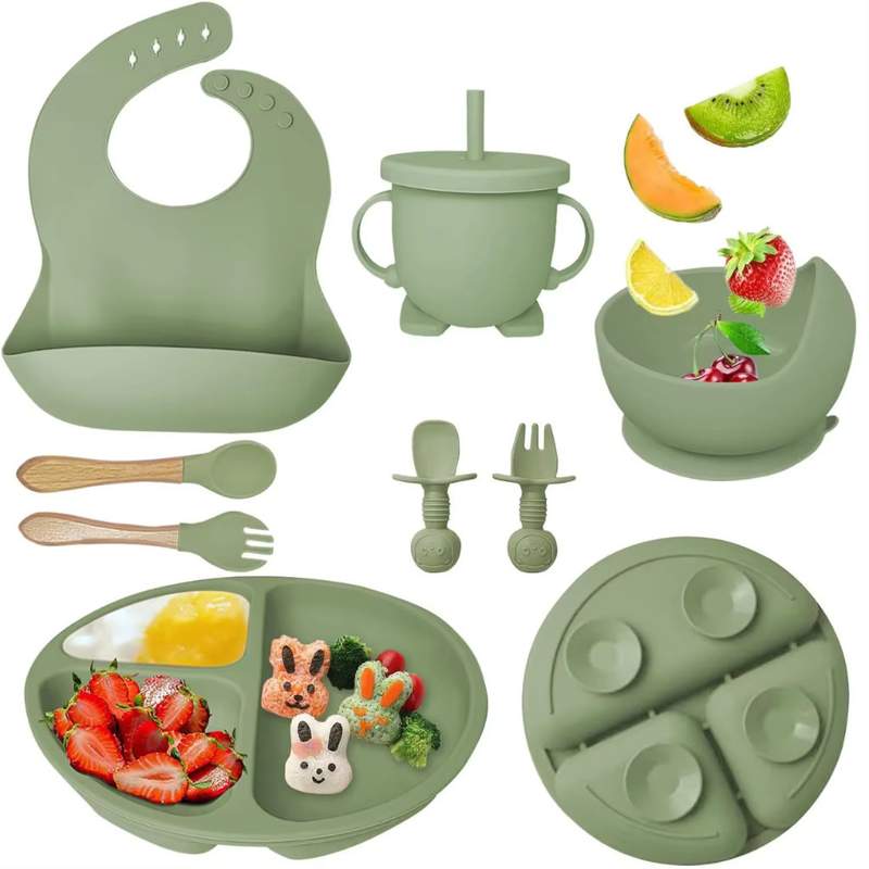 Kit 8pçs Talheres de Silicone p/ Bebê c/ Ventosa, Colher, Garfo, Canudo e Babador Infantil
